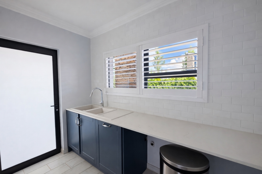 4 Bedroom Property for Sale in The Islands Estates North West